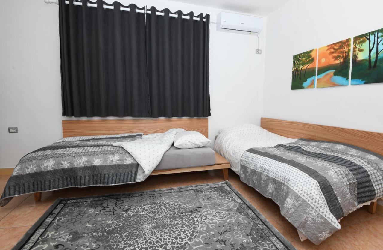 Rondine Studio Apartment Tiranë Eksteriør bilde