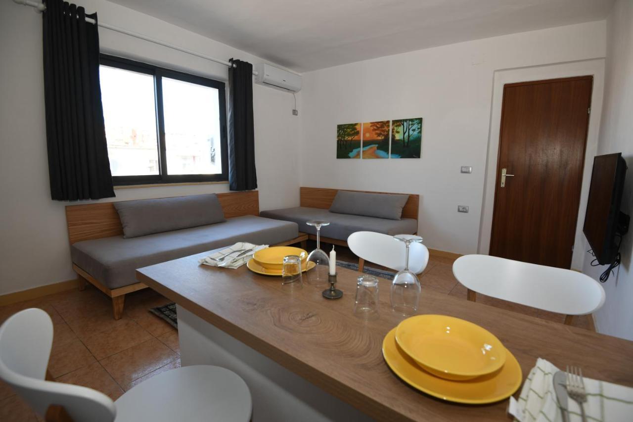 Rondine Studio Apartment Tiranë Eksteriør bilde