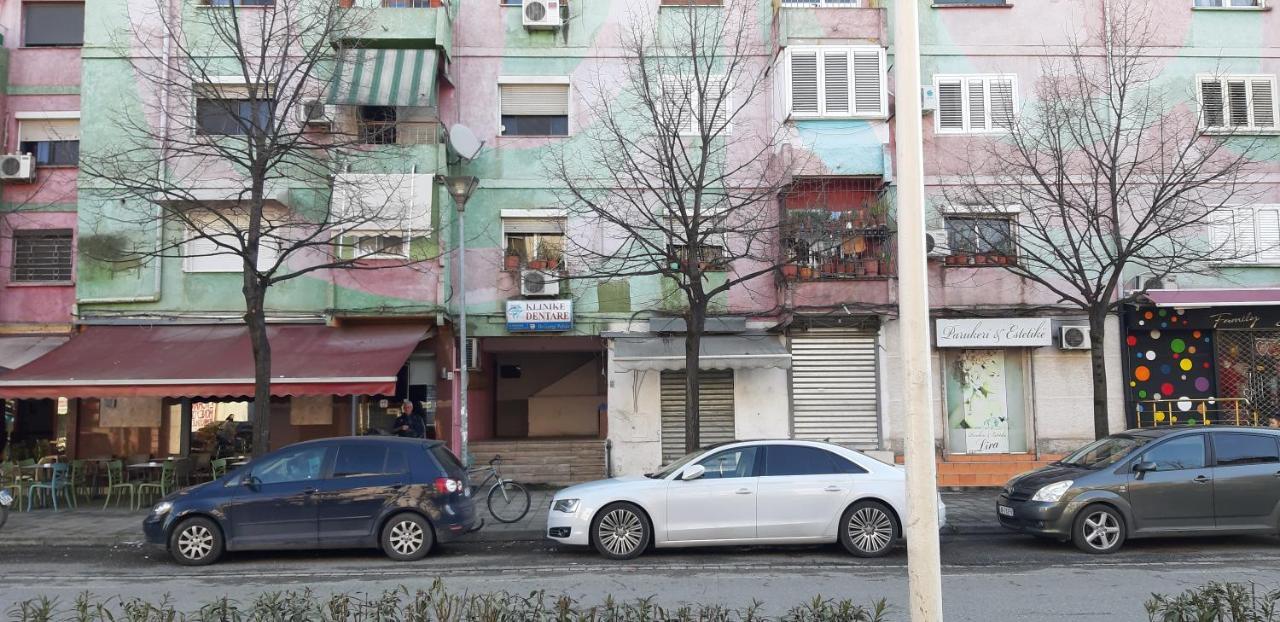 Rondine Studio Apartment Tiranë Eksteriør bilde