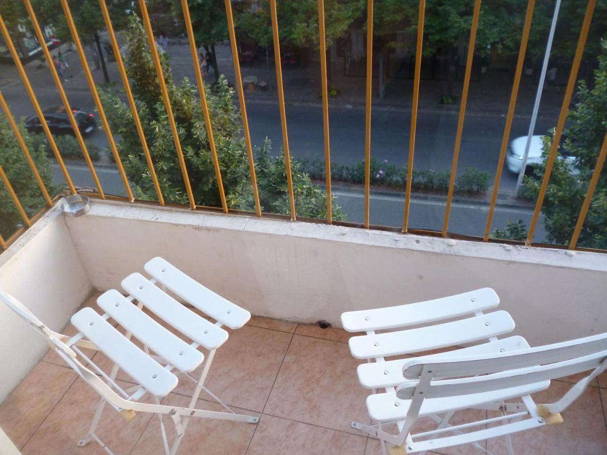 Rondine Studio Apartment Tiranë Eksteriør bilde
